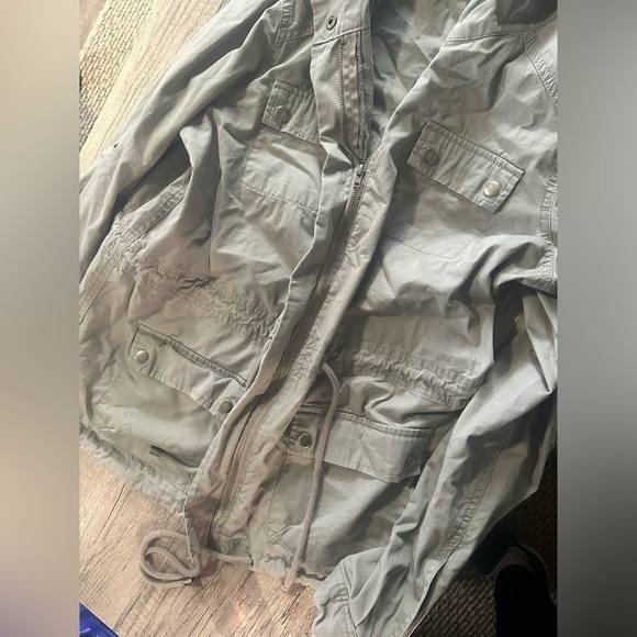 Life in Progress Utility Jacket Size Small - Picture 5 of 5